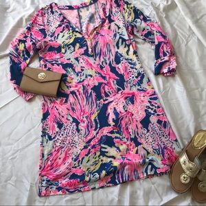 Lilly Pulitzer 3/4 sleeve dress.